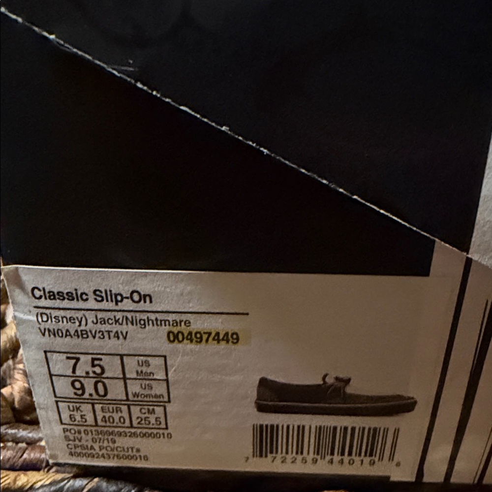Vans Black and White Jack Skeleton “The Nightmare Before Christmas “ Shoe’s BNWT - Picture 6 of 6